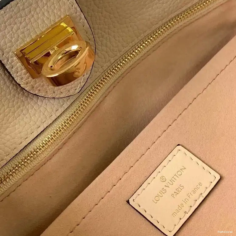 Fashionrepsfam ru LV 2109YA0212 Bag 0612